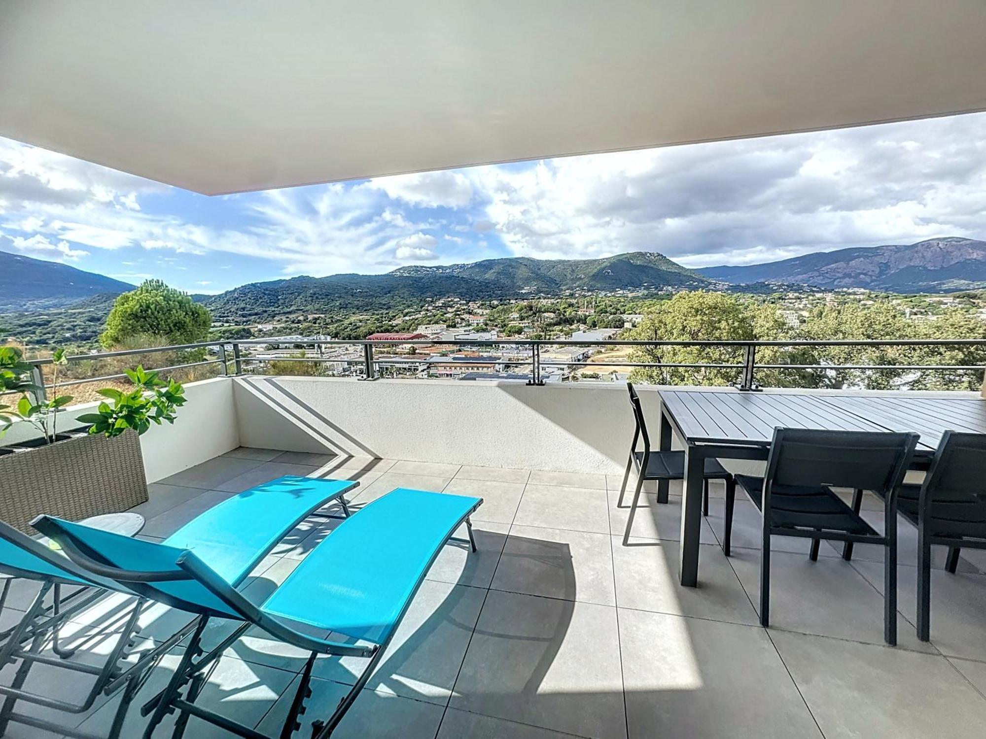 Appartement Central Avec Tres Jolie Vue Ajaccio  Eksteriør bilde